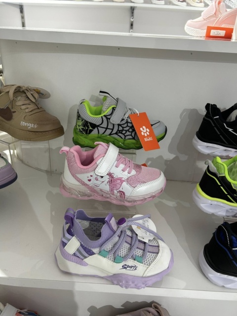 Buty dziecięce marki Tom.M