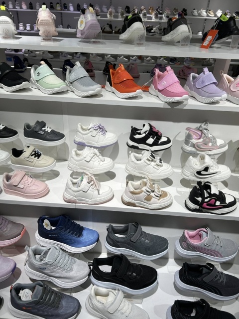 Buty dziecięce marki Tom.M