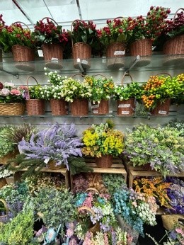 Sztuczne rośliny i kwiaty