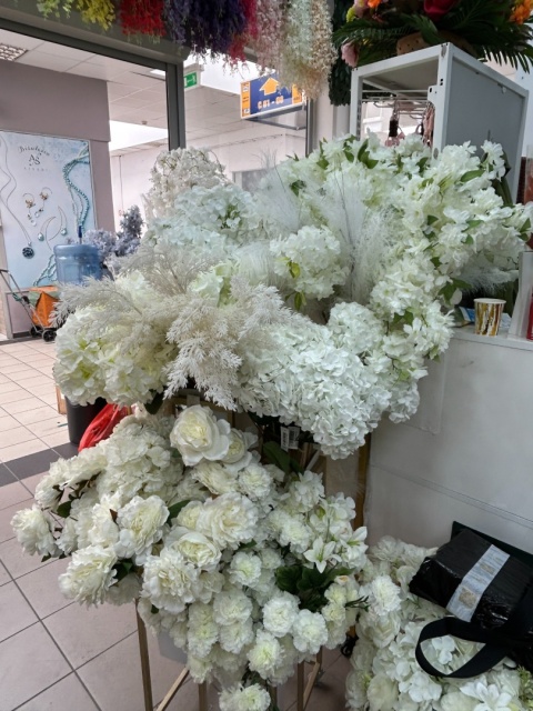 Sztuczne rośliny i kwiaty