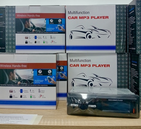 Multimedialny odtwarzacz samochodowy