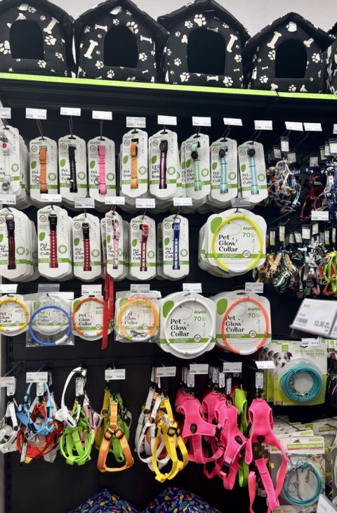 Pet supplies
