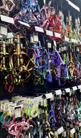 Pet supplies
