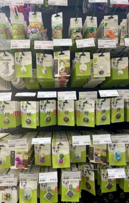 Pet supplies