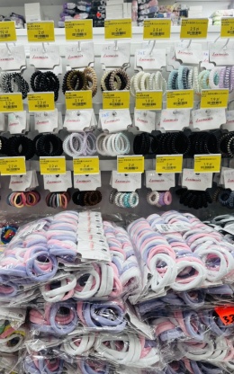 Gumki do włosów i scrunchies