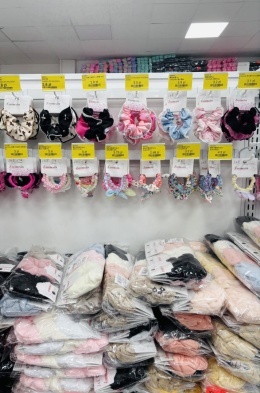 Gumki do włosów i scrunchies