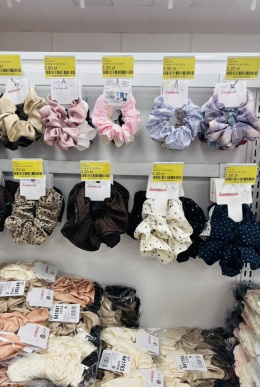 Gumki do włosów i scrunchies