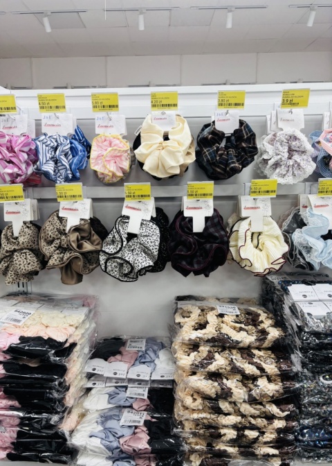 Gumki do włosów i scrunchies