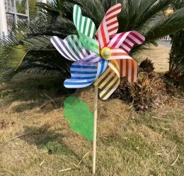 Garden Pinwheel