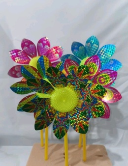 Garden Pinwheel