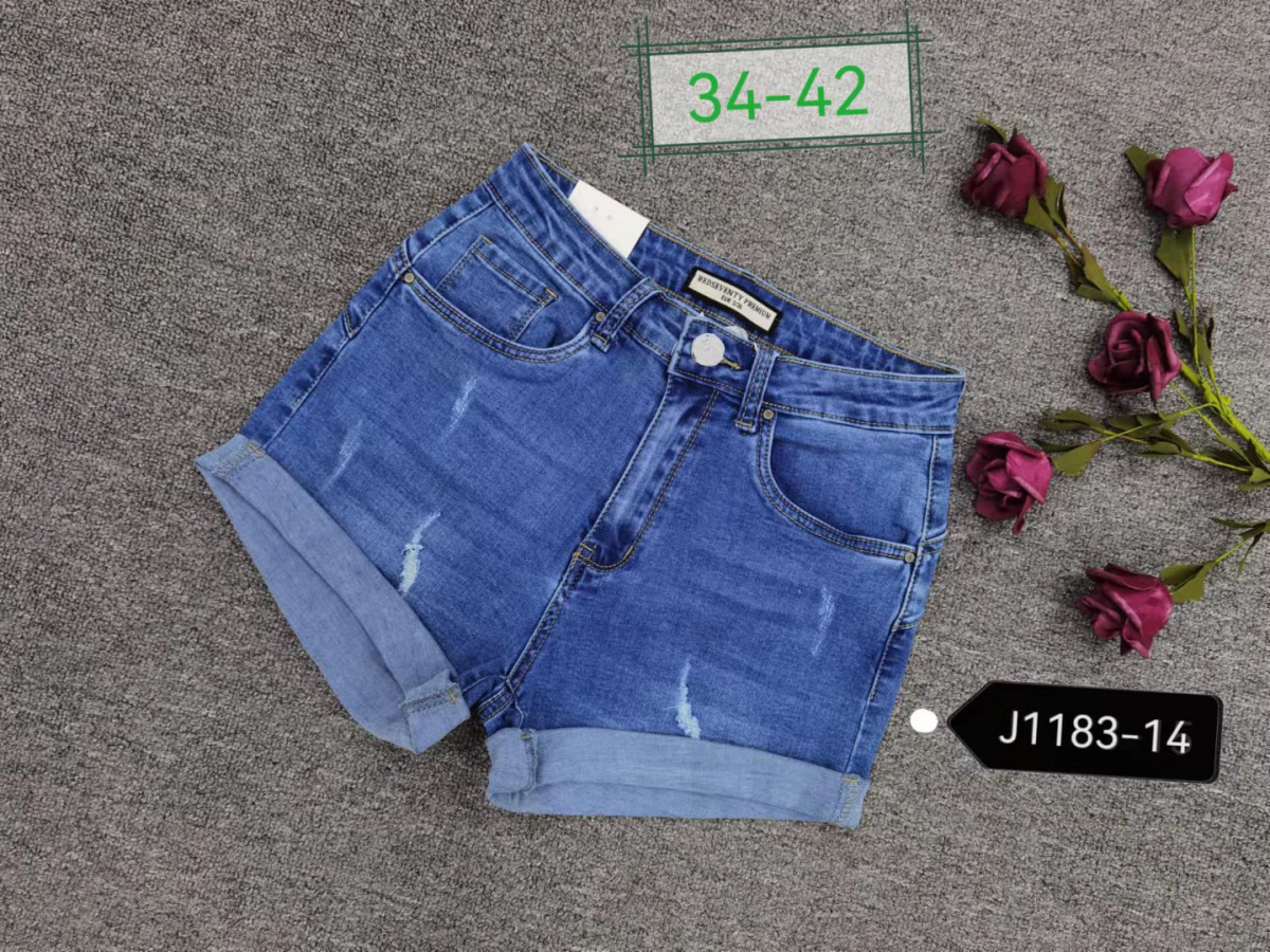 Krótkie jeansowe spodenki damskie marki REDSEVENTY model: J1183-14