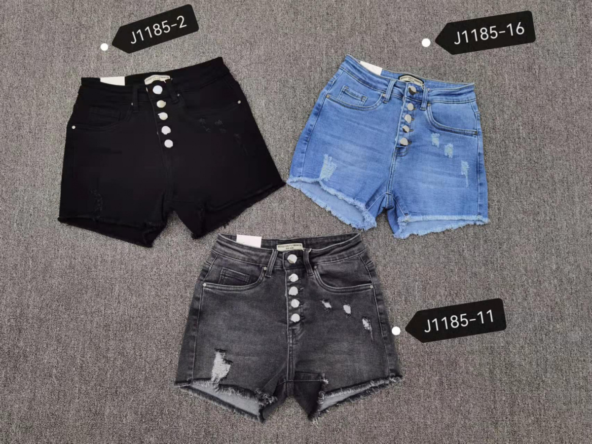 Krótkie jeansowe spodenki damskie marki REDSEVENTY model: J1185-16