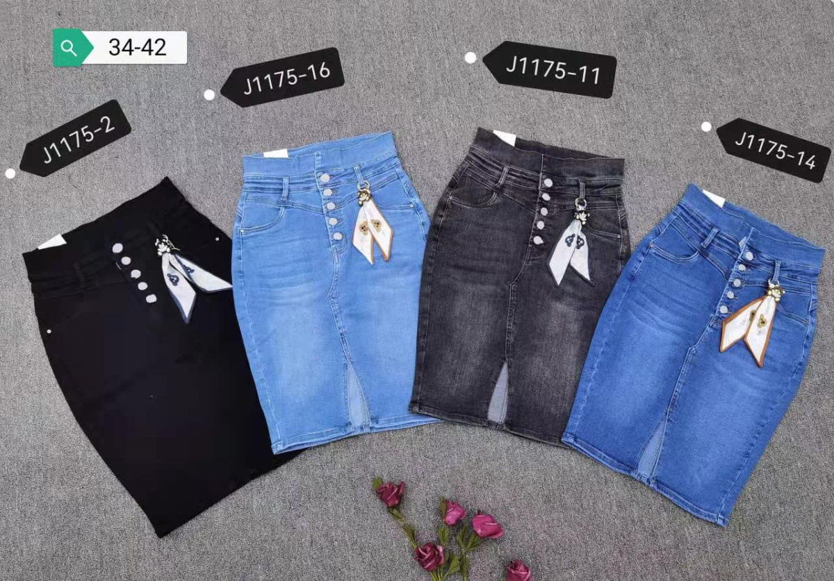 Spódnica jeansowa damska marki REDSEVENTY model: J1175-16