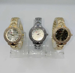 Elegancki zegarek damski na metalowej bransolecie model: 5801